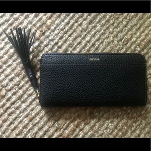 Fossil NWT Black Leather Clutch Wallet